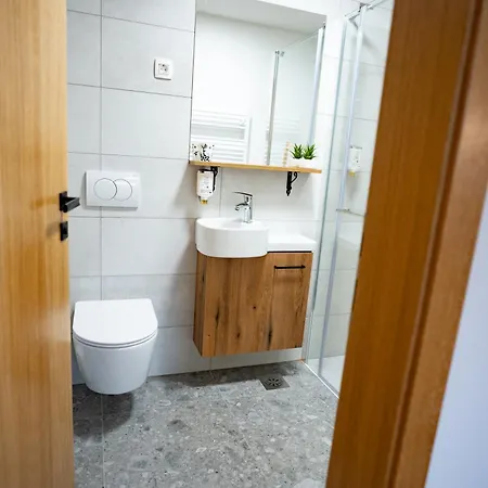 Pr Stepiherju * Luče