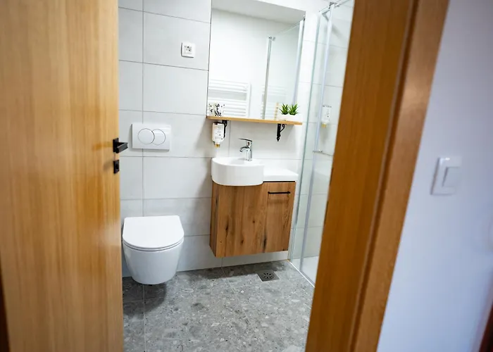 Pr Stepiherju * Luče